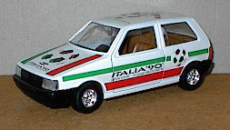 50%OFF! #ITALIA 90 #official 1/24 #burago #FIAT UNO UNO